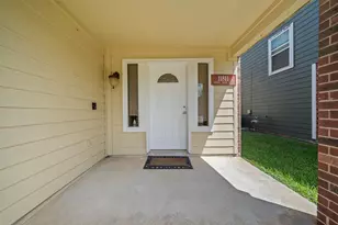 11811 Fossil Rock Ln, Houston, TX 77034 - Photo 3