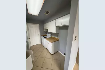 4546 Algernon, Spring, TX 77373 - Photo 5