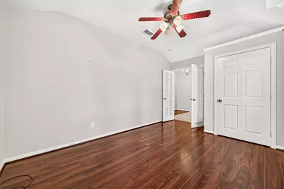 7519 Trail Hollow, Missouri City, TX 77459 - Photo 11