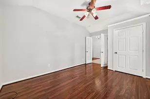 7519 Trail Hollow, Missouri City, TX 77459 - Photo 11