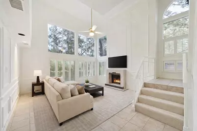 12 Lakeridge Drive, The Woodlands, TX 77381 - Photo 3