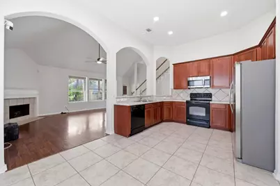 26 Griffin Hill Court, The Woodlands, TX 77382 - Photo 7