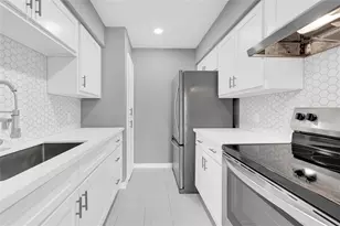 3919 Fairmont Pkwy, Pasadena, TX 77504 - Photo 15