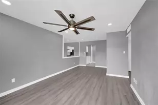 3919 Fairmont Pkwy, Pasadena, TX 77504 - Photo 11