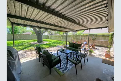 4111 Hill Oak Drive, Houston, TX 77092 - Photo 11