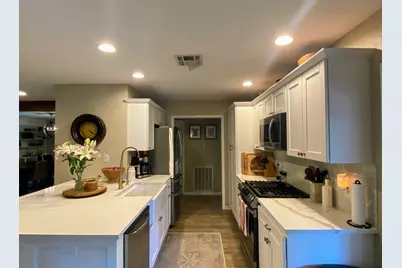 4111 Hill Oak Drive, Houston, TX 77092 - Photo 5