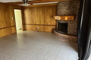 12203 Hickory Hollow Ln, Pinehurst, TX 77362 - Photo 9