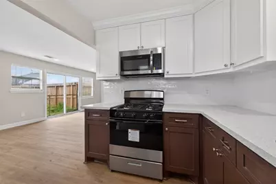 7927 Brays Street #A, Houston, TX 77012 - Photo 11