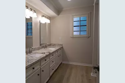 372 Oak Hill Drive, Huntsville, TX 77340 - Photo 17