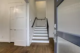 1211 Hickory St, Houston, TX 77007 - Photo 3
