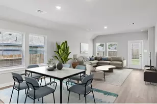 212 Raine Mnr Ct, Montgomery, TX 77316 - Photo 3