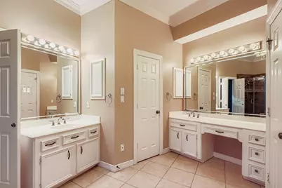 1707 Hatteras Court, Sugar Land, TX 77479 - Photo 15