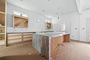 4046 Drummond St, Houston, TX 77025 - Photo 9