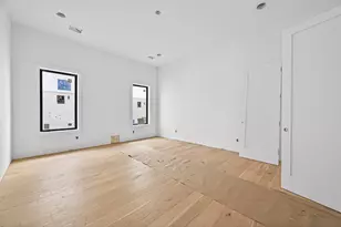 4046 Drummond St, Houston, TX 77025 - Photo 19