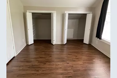 800 Travis Street #Attic, Columbus, TX 78934 - Photo 7