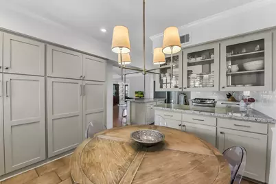 7706 Meadowbriar Lane, Houston, TX 77063 - Photo 9