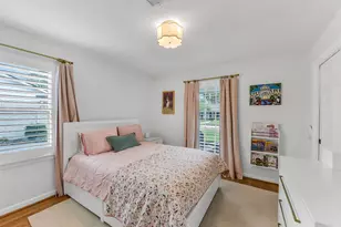 7706 Meadowbriar Ln, Houston, TX 77063 - Photo 13