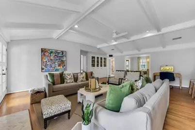 7706 Meadowbriar Lane, Houston, TX 77063 - Photo 11