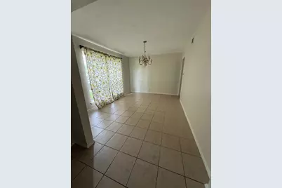 10123 Kent Towne Lane, Sugar Land, TX 77498 - Photo 5