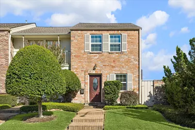 1451 Fountain View Drive #6, Houston, TX 77057 - Photo 1
