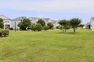 11915 Sanspereil Dr, Houston, TX 77047 - Photo 5