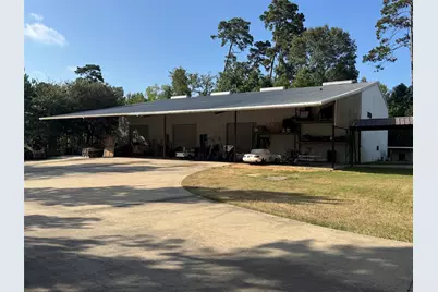 9800 Ramzi Drive, Conroe, TX 77303 - Photo 11