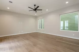 1439 W 25th St, Houston, TX 77008 - Photo 25