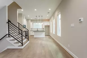 1439 W 25th St, Houston, TX 77008 - Photo 13