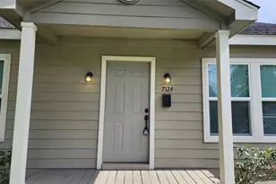7124 Linden St, Houston, TX 77087 - Photo 3