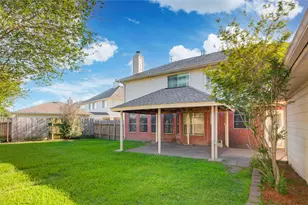 1742 Country Club Cove Dr, Baytown, TX 77521 - Photo 29