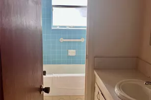 1313 N Noble Rd, Texas City, TX 77591 - Photo 15