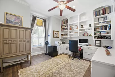 2727 N Cotswold Manor Drive, Houston, TX 77339 - Photo 9