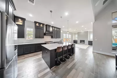 5807 Yango Terrace Lane, Sugar Land, TX 77479 - Photo 11