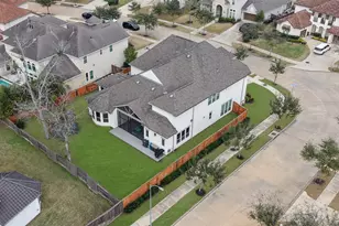 5807 Yango Terrace Ln, Sugar Land, TX 77479 - Photo 27