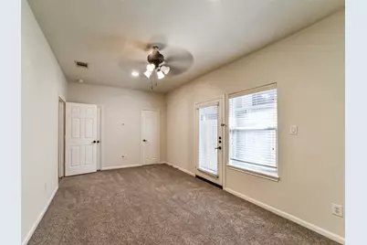 1117 Saint Agnes Street #E, Houston, TX 77030 - Photo 9