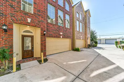 1117 Saint Agnes Street #E, Houston, TX 77030 - Photo 3