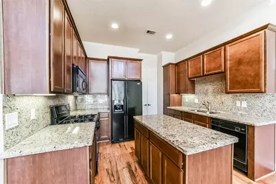 1117 Saint Agnes Street #E, Houston, TX 77030 - Photo 15