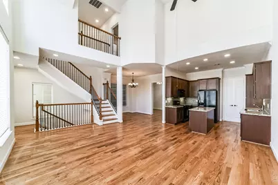 1117 Saint Agnes Street #E, Houston, TX 77030 - Photo 13
