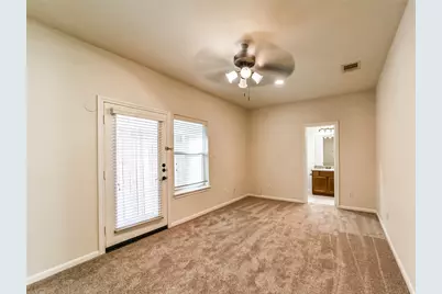 1117 Saint Agnes Street #E, Houston, TX 77030 - Photo 7