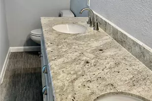 6674 Sylvan Rd, Houston, TX 77023 - Photo 9