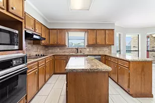7035 Shanahan Dr, Beaumont, TX 77706 - Photo 19