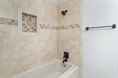 7035 Shanahan Drive, Beaumont, TX 77706 - Photo 25