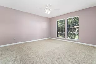 7035 Shanahan Dr, Beaumont, TX 77706 - Photo 23