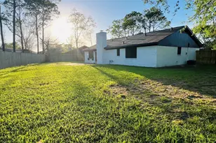 2203 Colonial Ct S, League City, TX 77573 - Photo 21