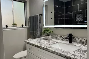 2203 Colonial Ct S, League City, TX 77573 - Photo 11