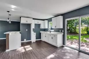9814 Trumpet St, Houston, TX 77078 - Photo 15