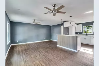 9814 Trumpet Street, Houston, TX 77078 - Photo 5