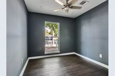 9814 Trumpet Street, Houston, TX 77078 - Photo 25