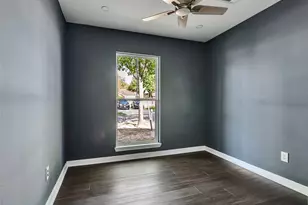 9814 Trumpet St, Houston, TX 77078 - Photo 25