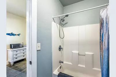 1904 Avenue N, Galveston, TX 77550 - Photo 47